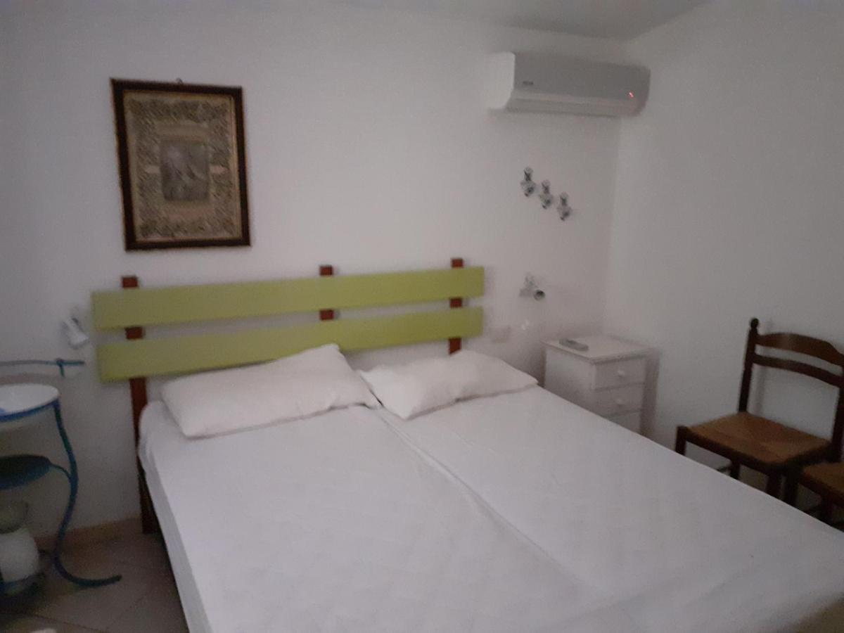 Ferienwohnung Jana De Mar Cala Liberotto Exterior foto